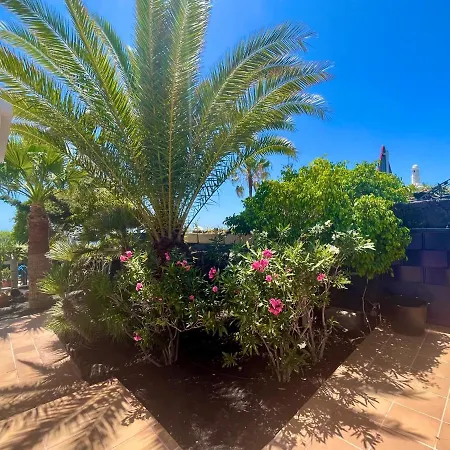 Barquito By Jk Lanzarote بويرتو ذيل كارمين